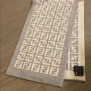 Fendi 100% Wool Scarf